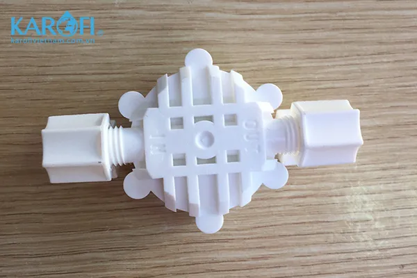 Van cơ máy lọc nước RO với 4 cửa, chuẩn bị cho quá trình lắp đặt allintitle:cách lắp van cơ máy lọc nước.