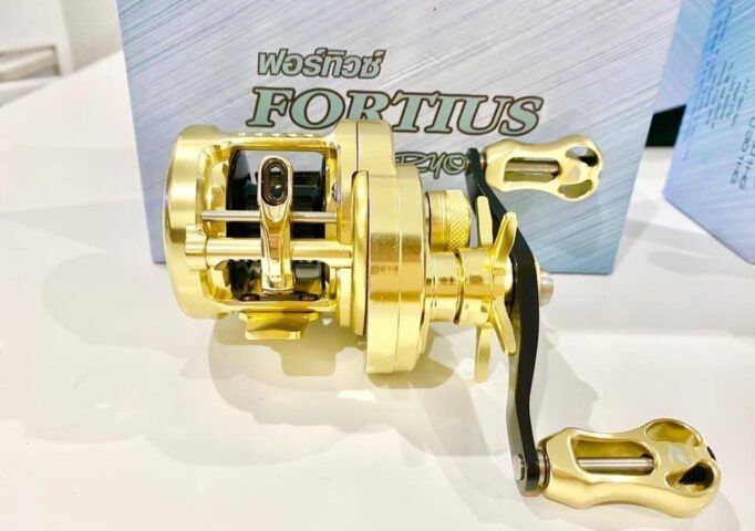 Hướng Dẫn Cách Sử Dụng Máy Ngang Câu Lure Hiệu Quả Từ A-Z Hướng Dẫn Cách Sử Dụng Máy Ngang Câu Lure Hiệu Quả Từ A-Z