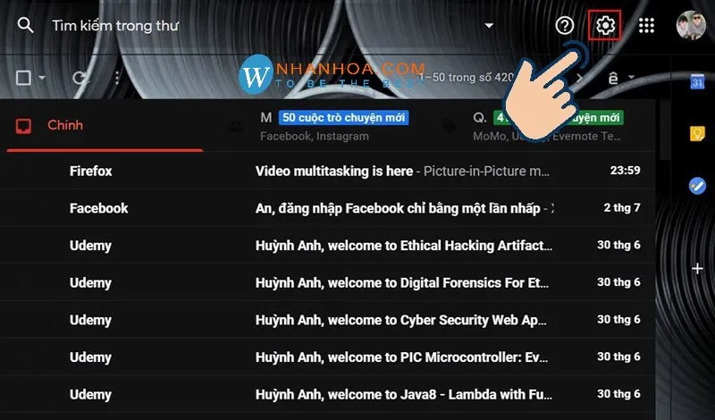 Người dùng truy cập cài đặt để chặn email rác trong Gmail