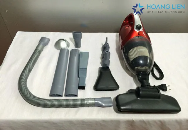 Lắp đặt các phụ kiện đa năng đi kèm máy hút bụi JK8