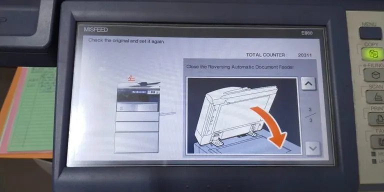 Hướng dẫn mở nắp DF để lấy giấy kẹt ở mặt trên