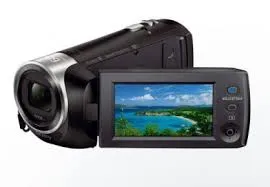 Hình ảnh máy quay phim Sony Handycam minh họa cách điều chỉnh cân bằng trắng để tối ưu hóa hình ảnh.