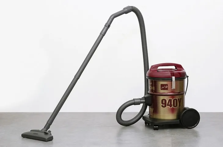 Máy hút bụi công nghiệp Hitachi CV-940Y 24CV WR có trọng lượng 5.4kg