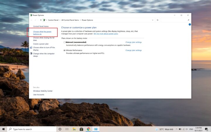 Chọn tùy chọn 'Choose what the power buttons do' trong Power Options để điều chỉnh thiết lập nguồn điện cho Windows 10