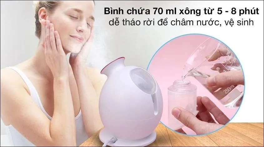Đổ đủ lượng nước vào bình chứa của máy xông hơi mặt K.SKIN KD233 để sử dụng máy xông mặt đúng cách