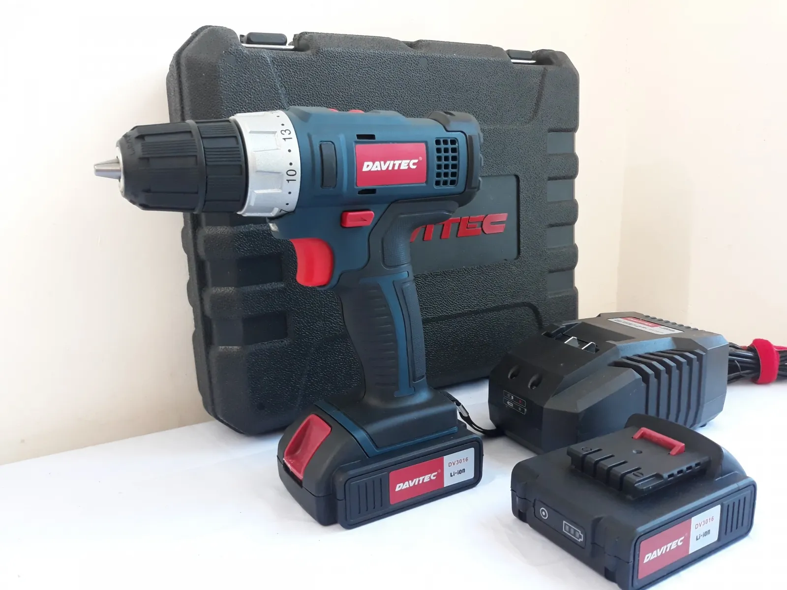 Các chế độ và cách dùng khoan tay hiệu quả cho mọi vật liệu