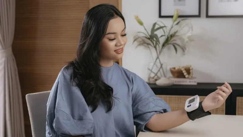 Đo huyết áp ở bắp tay và cổ tay