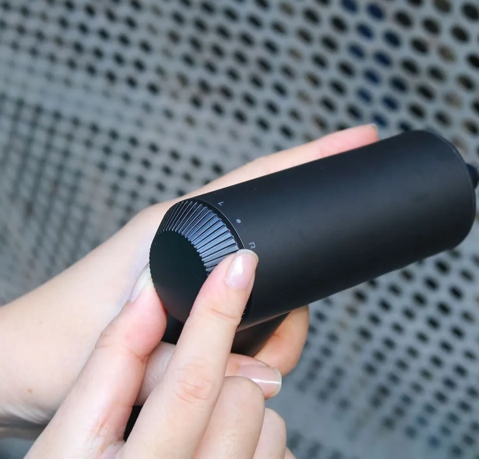 Máy bắn vít Xiaomi Mijia trong hộp đựng nhỏ gọn