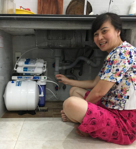 Cách Lắp Máy Lọc Nước Vào Tủ Bếp Chuẩn Chuyên Gia