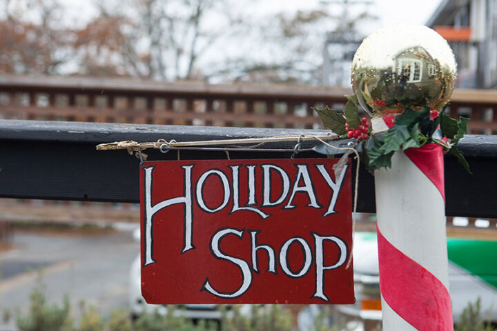 Cách Mở Nhạc Sau Khi "Chôn Lát" Từ Máy Tính: Hướng Dẫn Chi Tiết Để Tối Ưu Trải Nghiệm Âm Thanh Cách Mở Nhạc Sau Khi "Chôn Lát" Từ Máy Tính: Hướng Dẫn Chi Tiết Để Tối Ưu Trải Nghiệm Âm Thanh