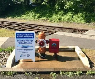 Thiết bị van tự động lắp đặt trên hệ thống ống cấp nước, đảm bảo vận hành ổn định trong quy trình lắp đặt đường ống cấp nước tự chảy.