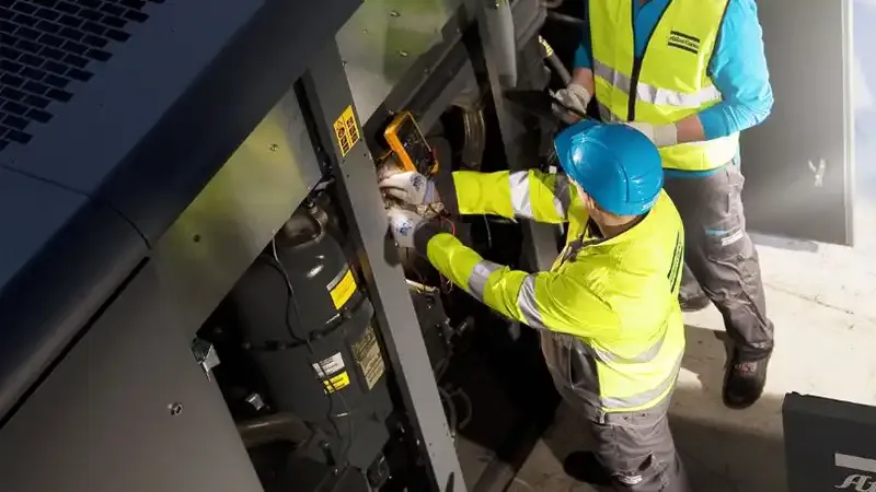 Hình ảnh minh họa bảo dưỡng định kỳ và xử lý sự cố máy nén khí trục vít