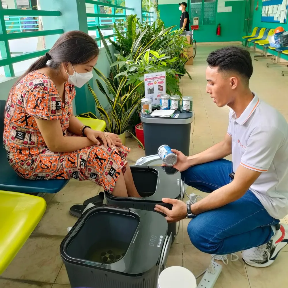 Máy ngâm chân Aonicon được thiết kế sang trọng, hiện đại, phù hợp với mọi không gian nội thất