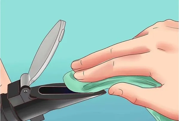 Quy trình vệ sinh lăng kính máy đo độ ngọt sau khi sử dụng, đảm bảo tuổi thọ và độ chính xác