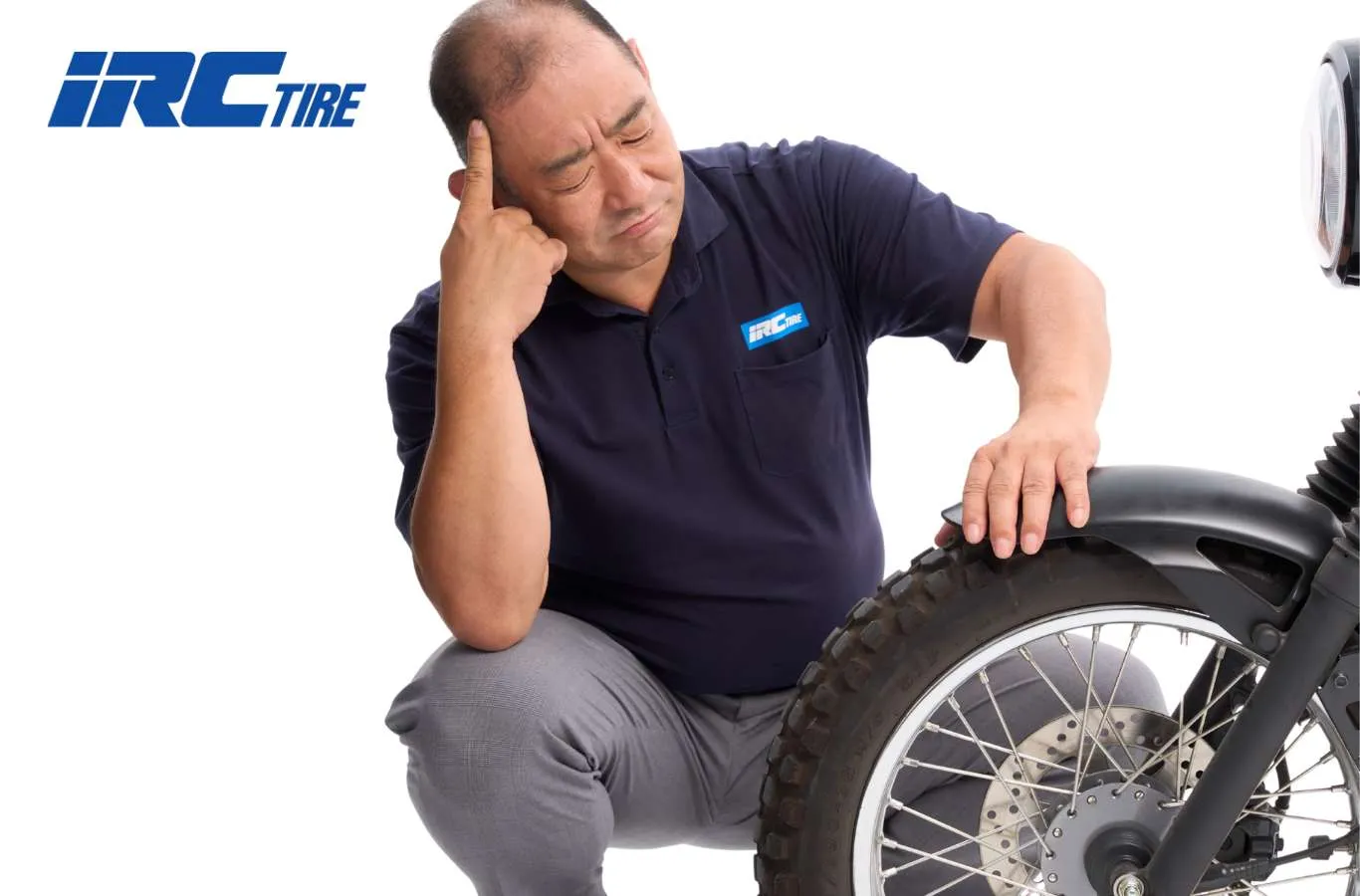 Các loại lốp xe máy và đặc điểm hướng lắp