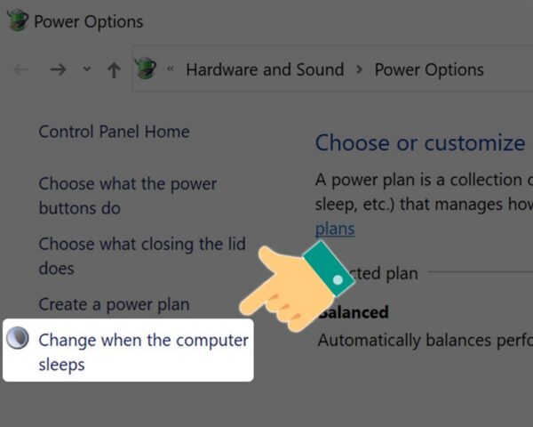 Giao diện Power Options, chọn 'Change when the computer sleeps' để điều chỉnh thời gian máy tính chuyển sang chế độ ngủ, ảnh hưởng đến cách để máy tính thoát khỏi chế độ ngủ
