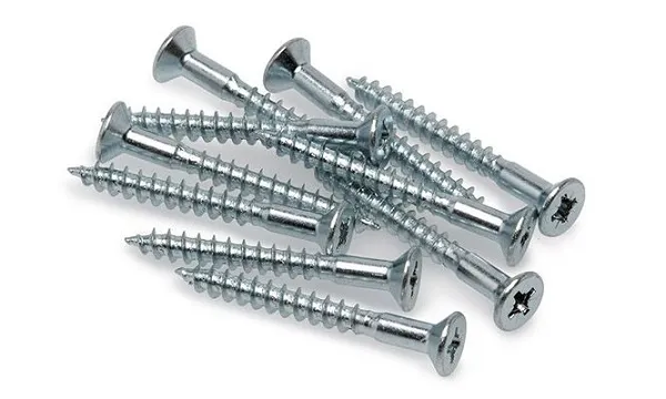 Chọn loại vít phù hợp với vật liệu tường và trọng lượng vật treo