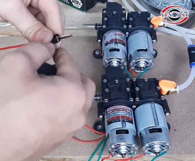 Các vật tư cần thiết cho cách chế tạo máy rửa xe từ motor 775