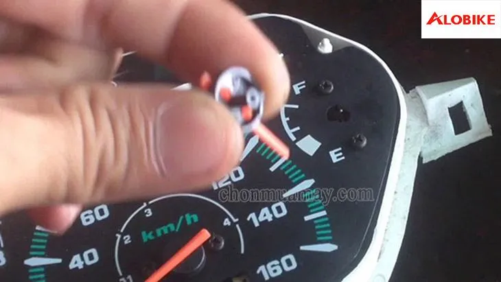 chinh kim xang xe may