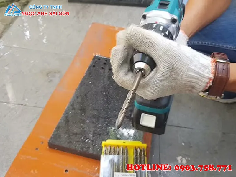 Mũi khoan kim cương chuyên dụng cho đá hoa cương với các đặc tính kỹ thuật cao