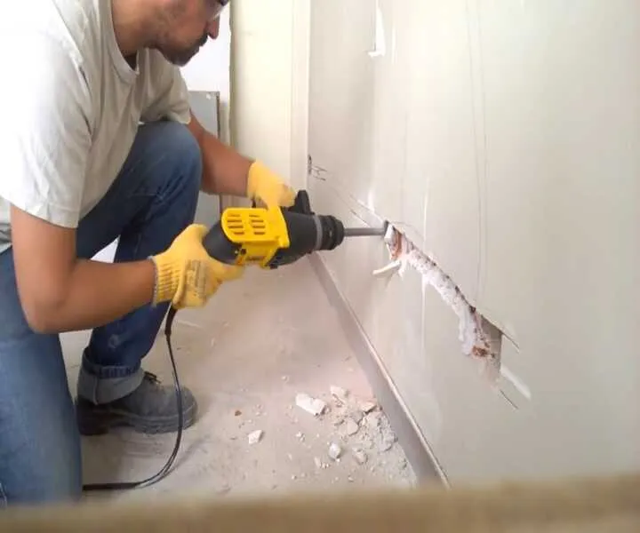 Cách khoan tường không bị bể