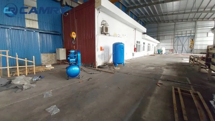 Vị trí lắp đặt máy nén khí piston thông thoáng và hệ thống điện an toàn theo cách lắp máy nén khí