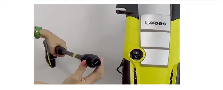 Hướng dẫn cách lắp dụng cụ kết nối nguồn nước và bộ lọc vào máy rửa xe