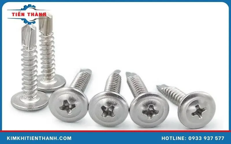 Hình ảnh các loại vít bắn sắt đầu dù khác nhau được phân loại, minh họa các yếu tố cần cân nhắc khi lựa chọn vít bắn sắt phù hợp với công trình cụ thể.