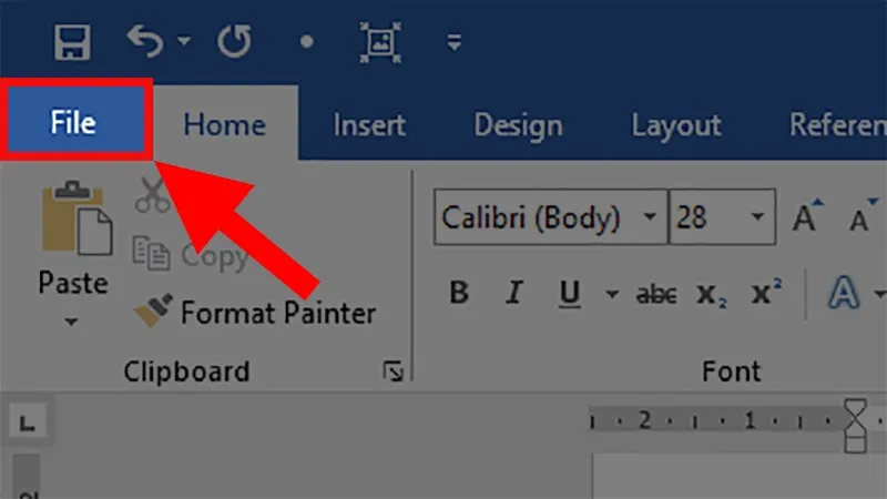 Mở một file Word mới, sau đó chọn thẻ File để truy cập các tùy chọn quản lý tài liệu.