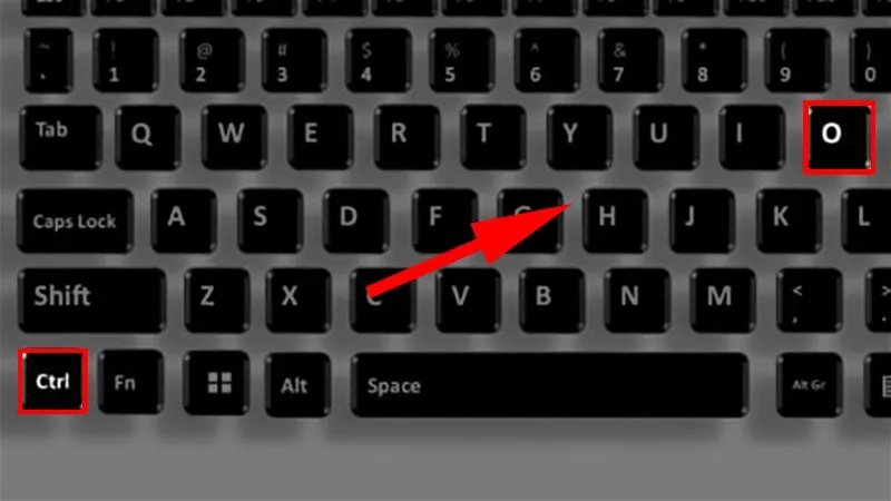 Mở một file Word mới và nhấn tổ hợp phím Ctrl + O để truy cập chức năng mở tài liệu.