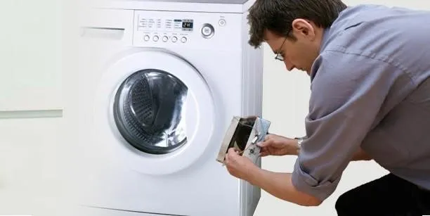 Cách mở máy giặt khi bị khoá