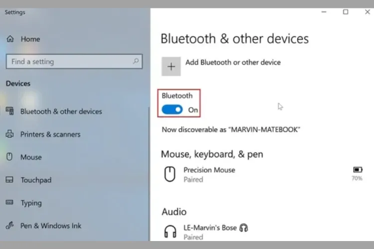 Màn hình cài đặt Bluetooth trên hệ điều hành Windows của laptop Dell, hướng dẫn cách kích hoạt để kết nối thiết bị.