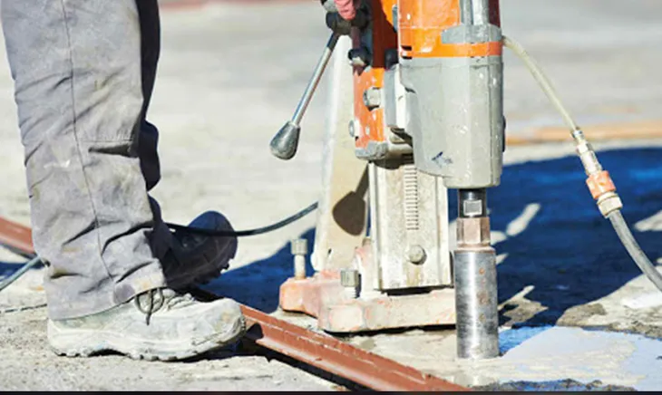 Máy khoan rút lõi bê tông không thể thiếu trong các công trình xây dựng