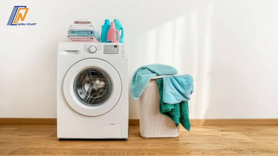 Vệ sinh lồng máy giặt cửa ngang định kỳ