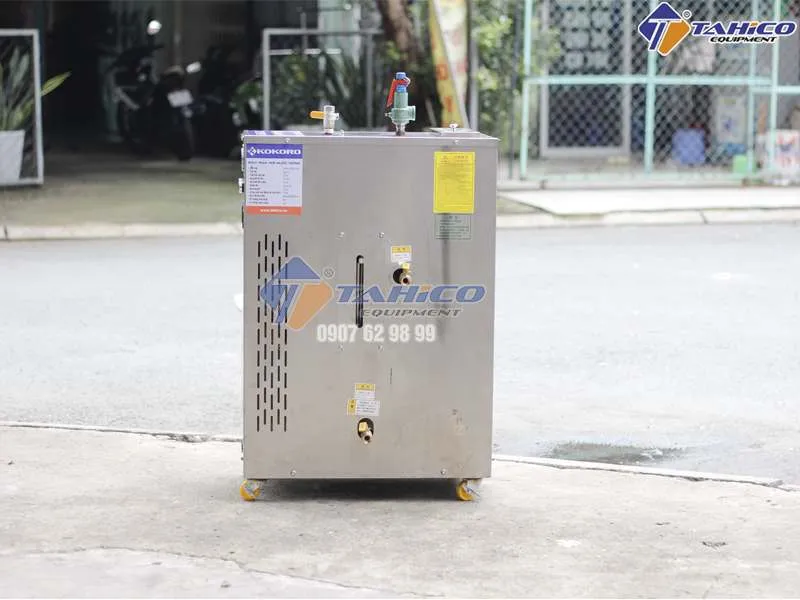 Máy bơm rửa xe nước nóng