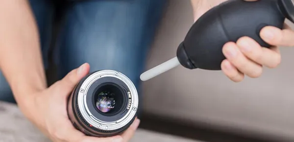 Vệ sinh định kỳ máy chiếu Promethean giúp kéo dài tuổi thọ và bảo toàn chất lượng trình chiếu