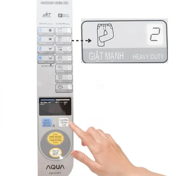 Chọn chương trình Giặt Mạnh trên máy giặt Sanyo 7kg cho đồ dày