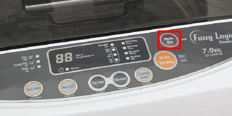 Nút Power khởi động máy giặt Sharp 10kg bắt đầu chu trình