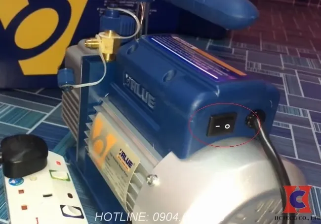 Công tắc Bật Tắt máy bơm chân không hãng Value