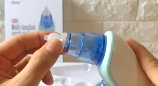 Phễu hút elip của máy hút mũi Baby Futur hỗ trợ massage da mặt