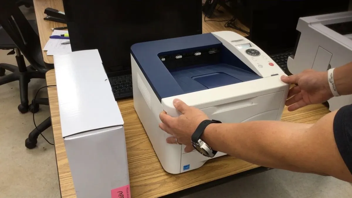 Kiểm tra kết nối và trạng thái máy in Fuji Xerox khi không nhận lệnh