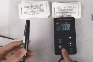 Cầm máy phun xăm đúng chuẩn rất quan trọng