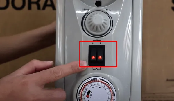 Cách bật/tắt máy sưởi dầu Tiross và chọn mức nhiệt độ mong muốn
