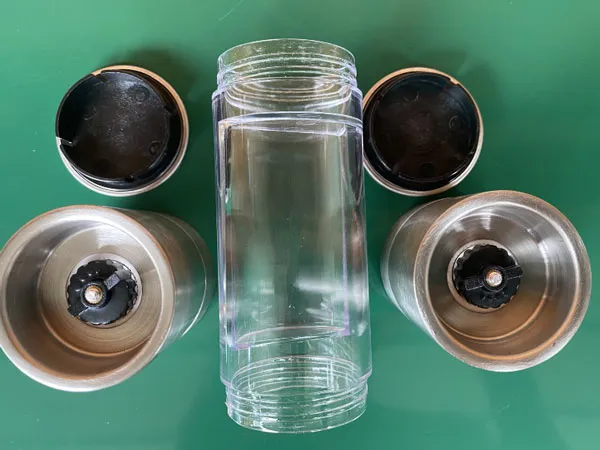 Cách vệ sinh và bảo quản máy xay tiêu cầm tay