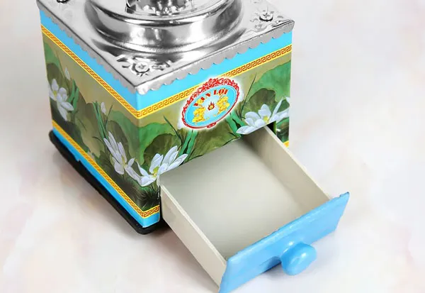 Cách sử dụng máy xay tiêu cầm tay: Loại có tay quay