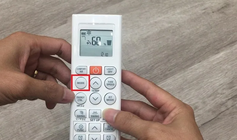 Chọn chế độ bằng nút MODE