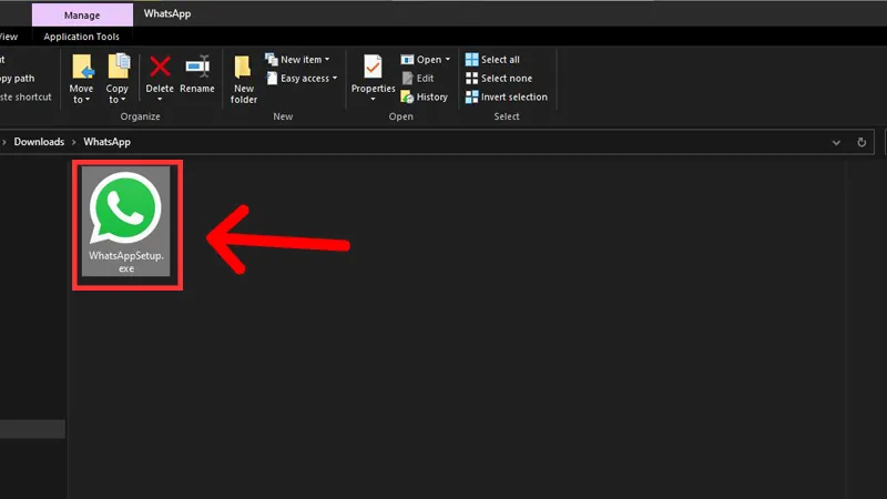 Bước 2 của quá trình cài đặt WhatsApp trên Windows, nhấp đúp vào file tải về