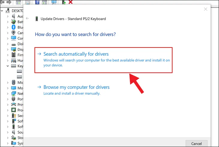 Tùy chọn Search automatically for driver để hệ thống tự động tìm kiếm và cài đặt driver mới