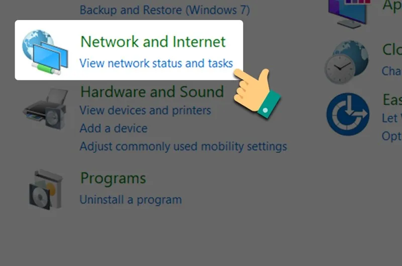Chọn Network and Internet trong Control Panel