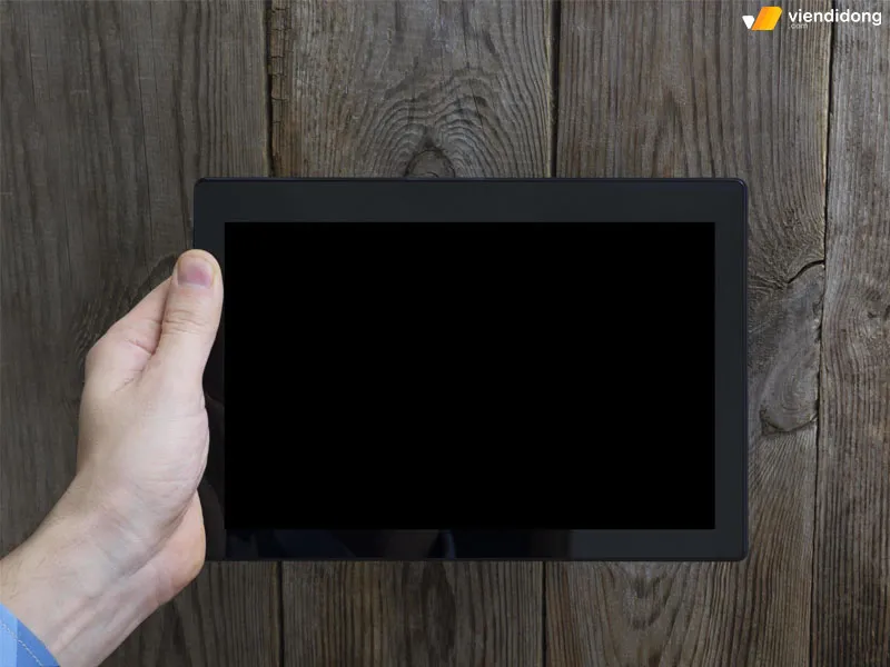 Màn hình máy tính bảng bị lỗi hiển thị, biểu hiện lỗi linh kiện bên trong hoặc ROM tùy chỉnh